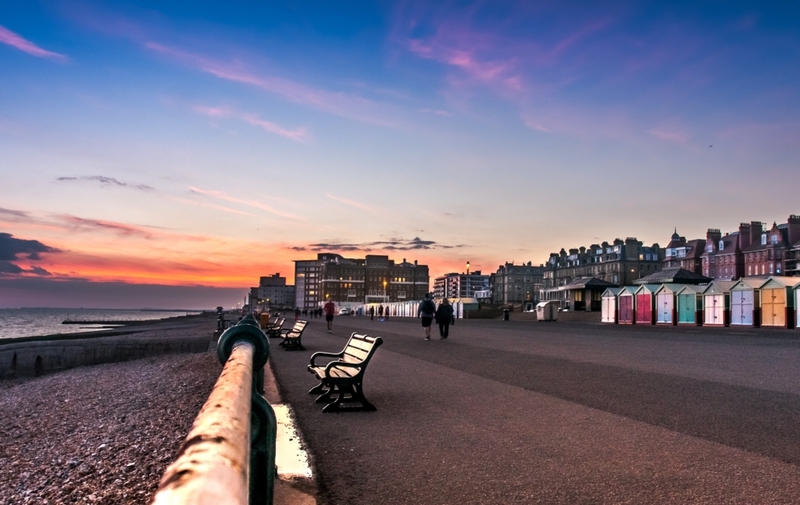 Explore These Beautiful Cities Outside London | vlahuta/Shutterstock