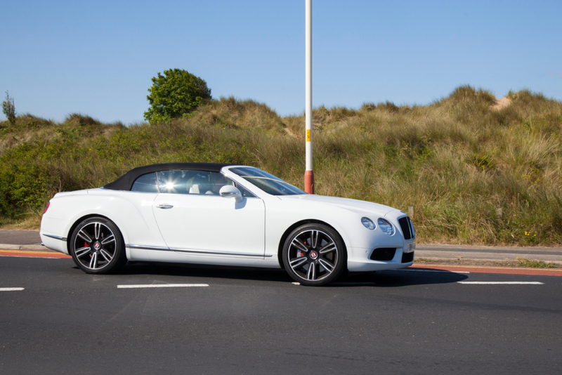 Feast Your Eyes on the Luxurious Bentley Continental GT Convertible | Alamy Stock Photo by ZarkePix