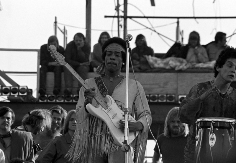 Peace, Love, Freedom: The Story Of Woodstock | Alamy Stock Photo by Peter Tarnoff/MediaPunch