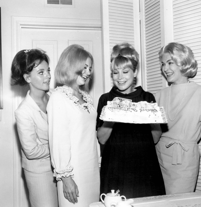 Barbara Eden’s Baby Shower, 1965 | Alamy Stock Photo by Globe Photos/ZUMA Press, Inc.