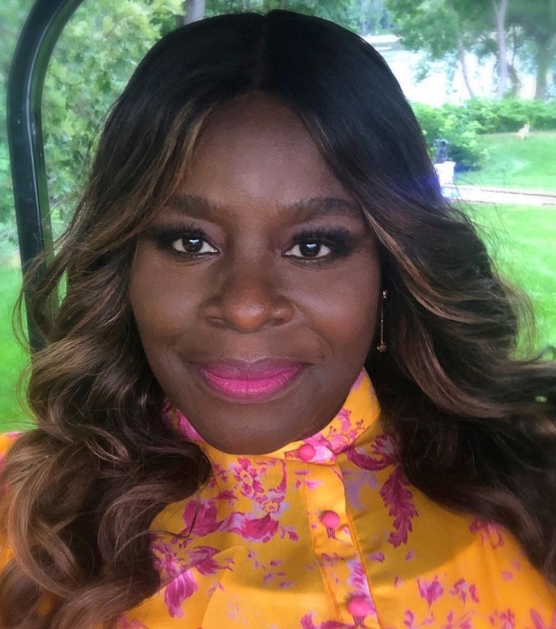 Unknown - Retta | Instagram/@unforettable