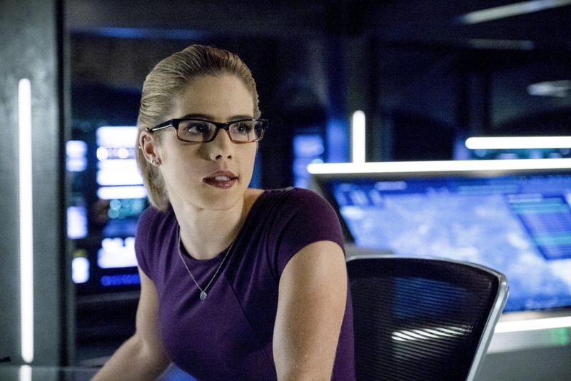 Emily Bett Rickards on “Arrow” | Alamy Stock Photo by WARNER BROS/Album