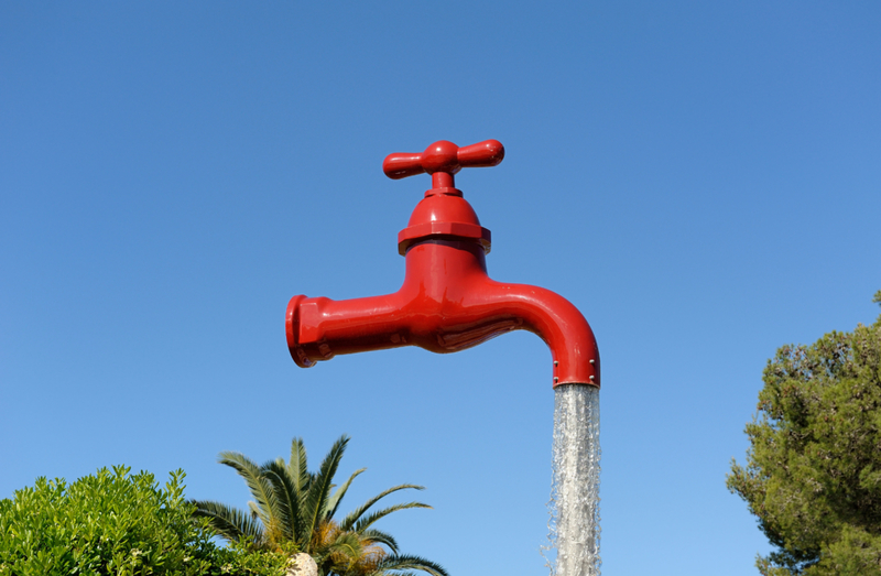 The Mysterious Floating Faucet | Alamy Stock Photo