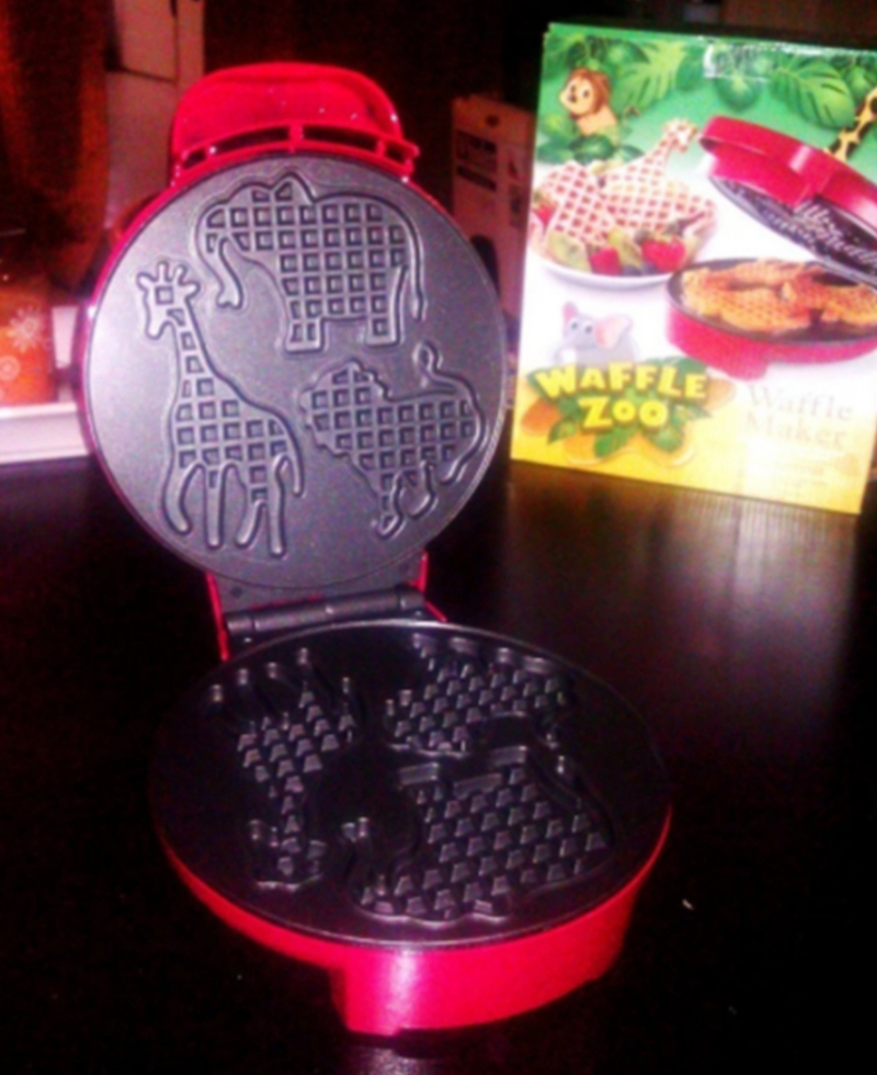 Waffle Zoo Waffle Maker ($39) | Imgur.com/SXukZ